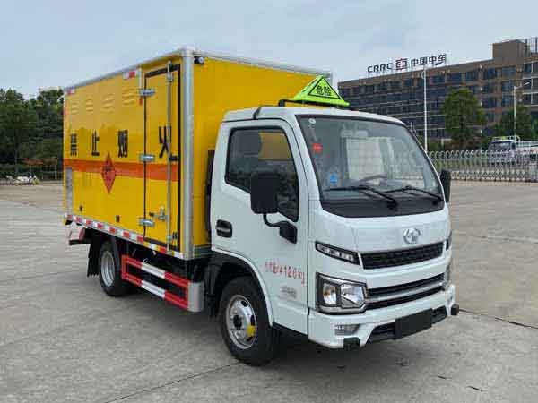 CSC5043XQYSH6型爆破器材運(yùn)輸車(chē)